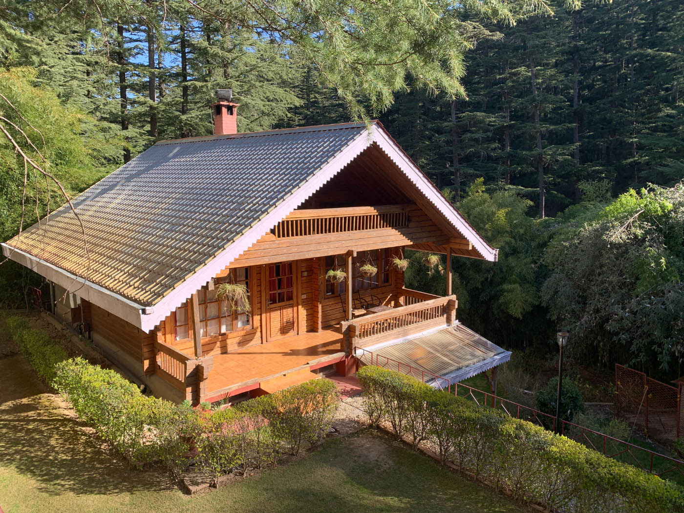 Wooden Bungalow Naldehra Shimla Ecoplore